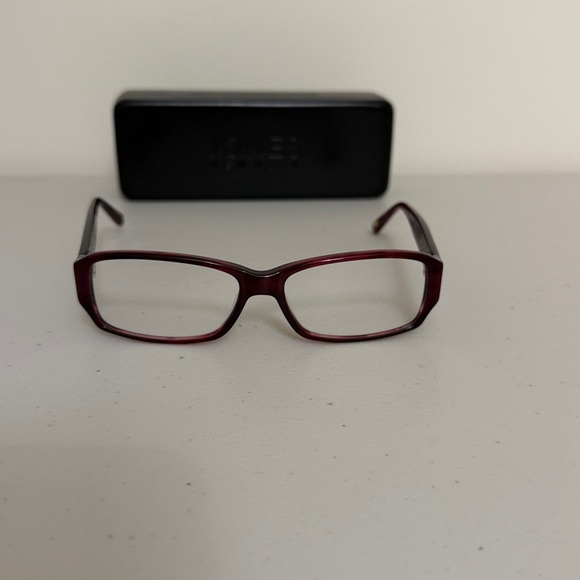 Jones New York  731 Burgundy Glasses - Picture 4 of 4